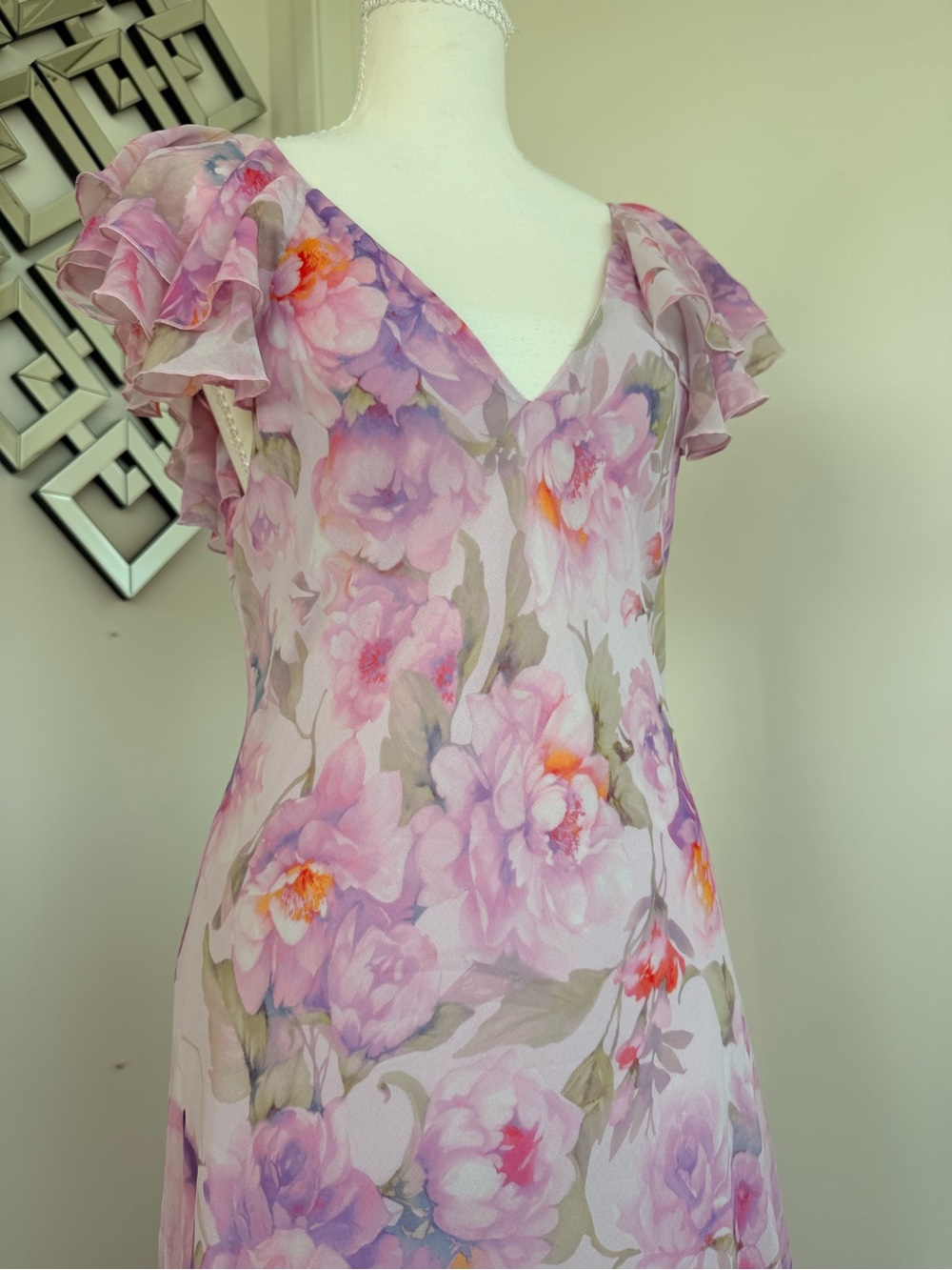 Mango Pastel Floral V-Neck Dress in Lavender and Pink - Picture 14 of 15